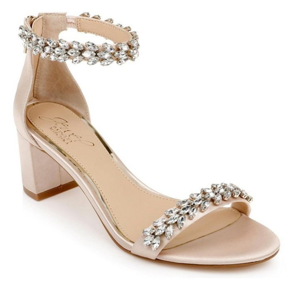 Jewel Badgley Mischka
